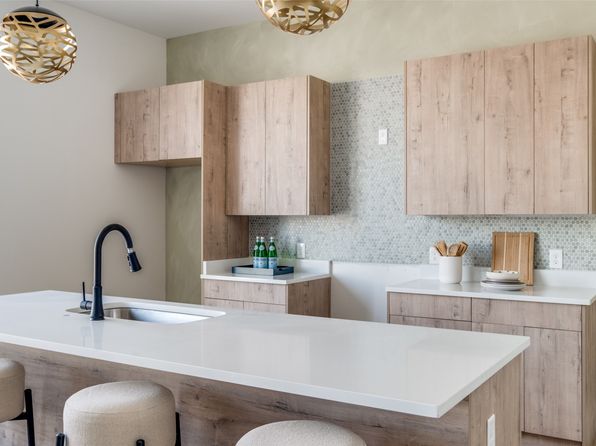 2015 N Prairie Ave #101, Dallas, TX 75204