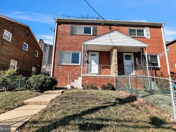 44 W Taylor Run Pkwy, Alexandria, VA 22314
