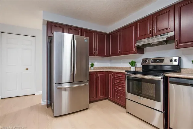 Additional image 18 of 14 Winding Meadow Crt