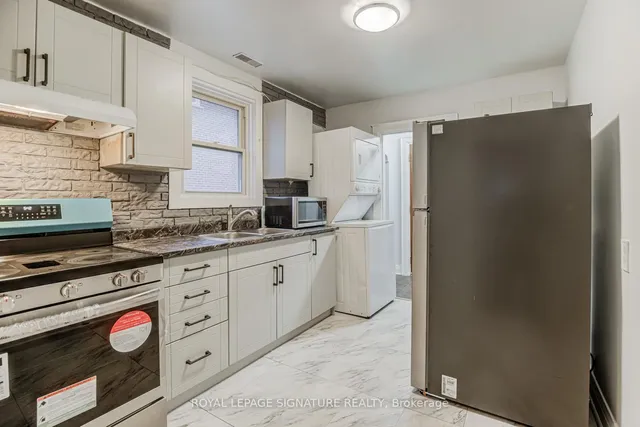 Additional image 13 of 290 Coronation Dr