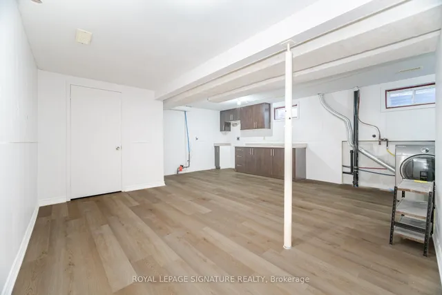 Additional image 28 of 113 Parkwood Cres