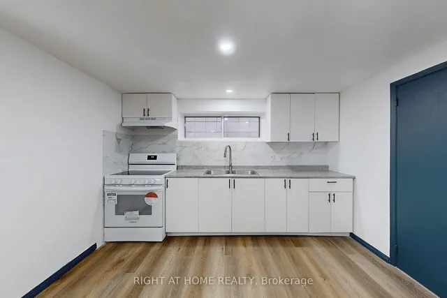 Additional image 16 of 1326 Victoria Park Ave