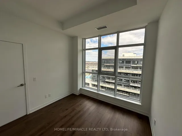 Additional image 11 of 405 Dundas St Unit PH07