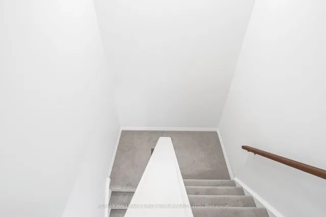 Additional image 16 of 7 Pony Way