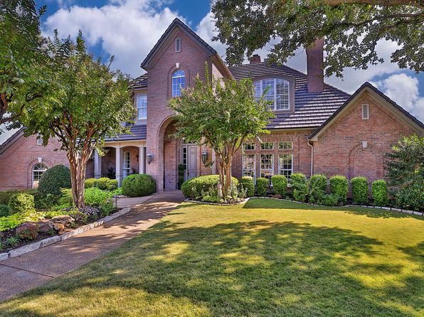 6601 Oak Hill Ct, Fort Worth, TX 76132