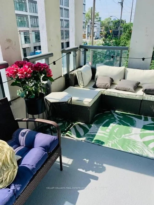 Additional image 32 of 15 Zorra St Unit 209