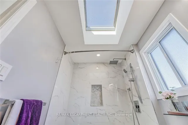 Additional image 20 of 2430 ALDER Dr