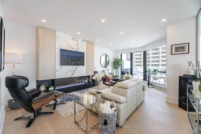 Additional image 16 of 10 Queens Quay Unit PH2