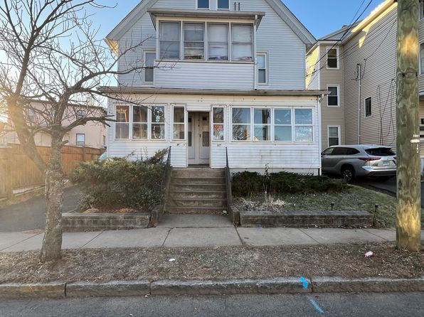 Primary image of 79 Spring St, Middletown, CT 06457