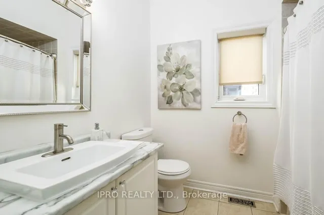 Additional image 20 of 62 Masters Green Cres