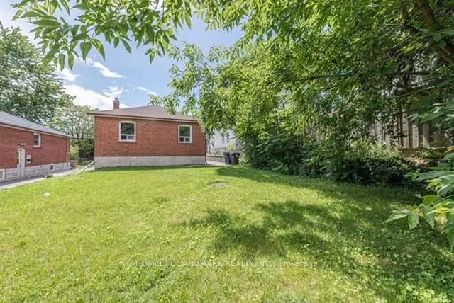 Additional image 8 of 12 Bayard Ave