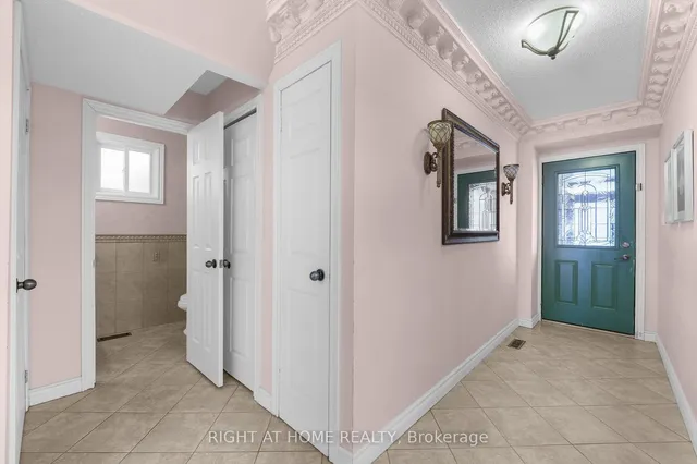 Additional image 34 of 204 Invergordon Ave