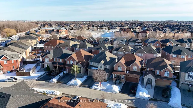 Additional image 50 of 7 Powell Dr