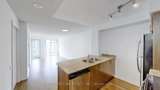 Additional image 7 of 2191 Yonge St Unit 2812