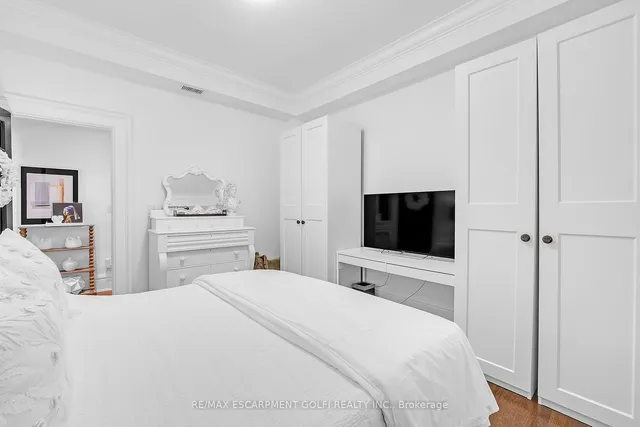 Additional image 30 of 86 Herkimer St Unit 13