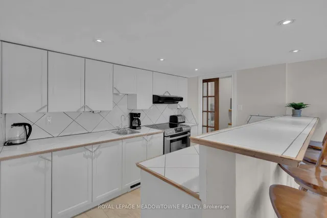 Additional image 8 of 21 River Rd