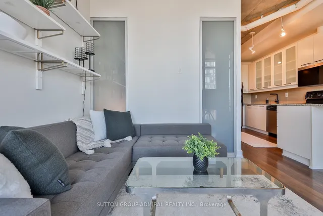 Additional image 28 of 66 Portland St Unit 807