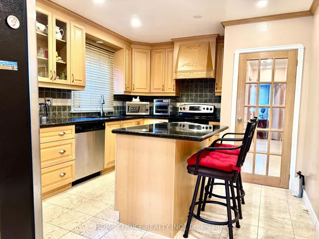 Additional image 7 of 3 Saugeen Cres