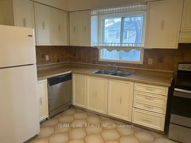 Additional image 13 of 72 SWENNEN Dr