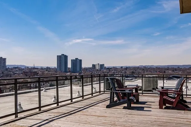 Additional image 39 of 50 Murray St Unit 201