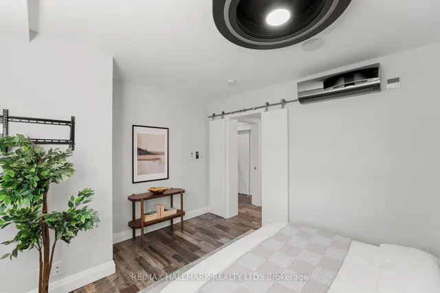 Additional image 16 of 272&276 King Edward Ave