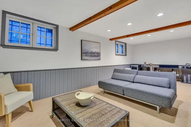 Additional image 40 of 27 Peveril Hill