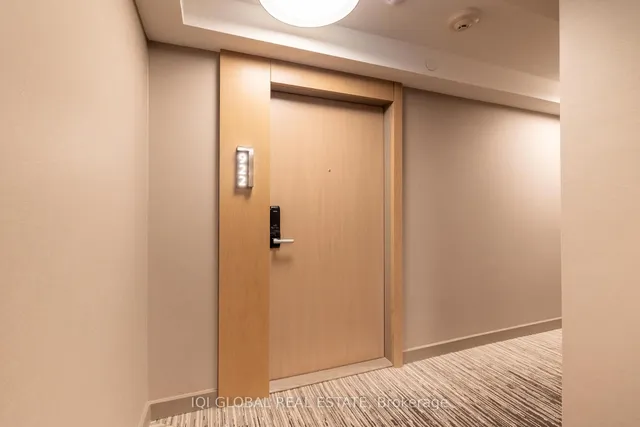 Additional image 10 of 585 Bloor St Unit 922