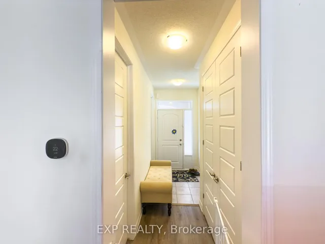 Additional image 31 of 888 Sumac Cres