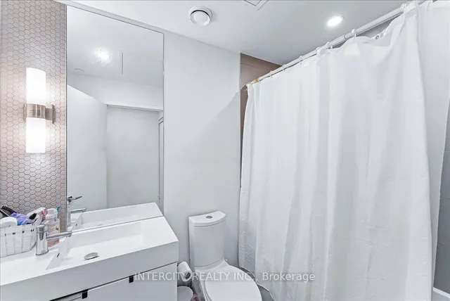 Additional image 12 of 33 Helendale Ave Unit 2407