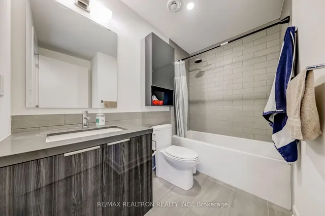 Additional image 35 of 25 Sonic Way