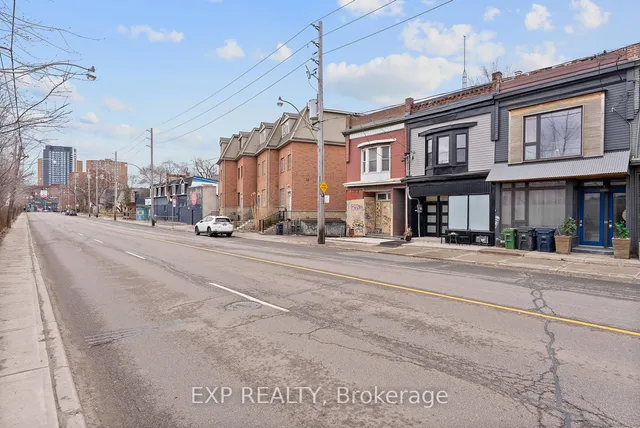 Additional image 3 of 2555 Dundas St