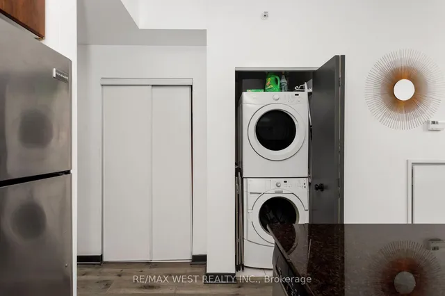 Additional image 21 of 150 East Liberty St Unit 2906