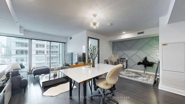 Additional image 6 of 19 Bathurst St Unit 1810