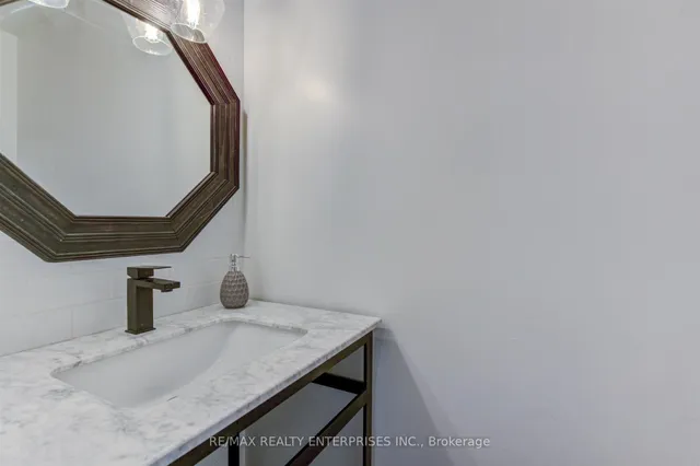 Additional image 9 of 41 Sudbury St Unit 4106