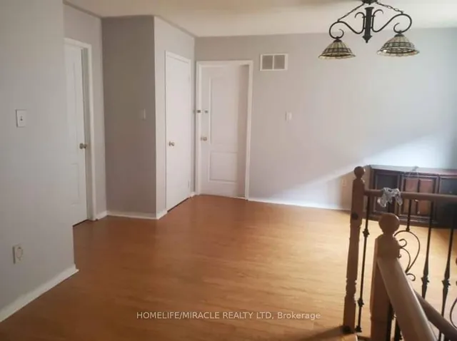 Additional image 11 of 34 Dunure Cres