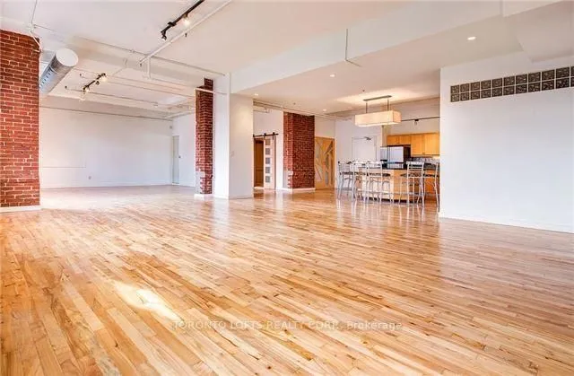 Additional image 4 of 426 Queen St Unit 204