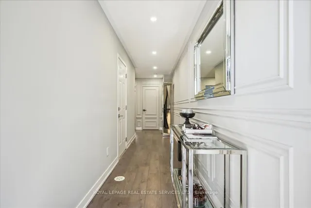 Additional image 3 of 1121 Cooke Blvd Unit 61