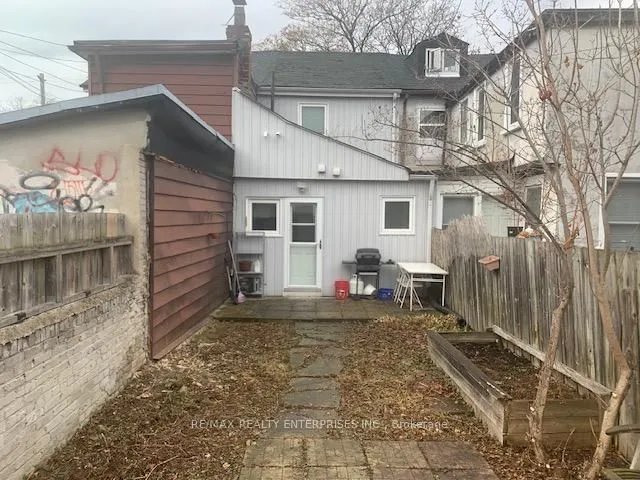 Additional image 30 of 109 Huron St