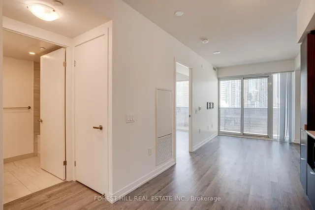 Additional image 21 of 138 Downes St Unit 1512