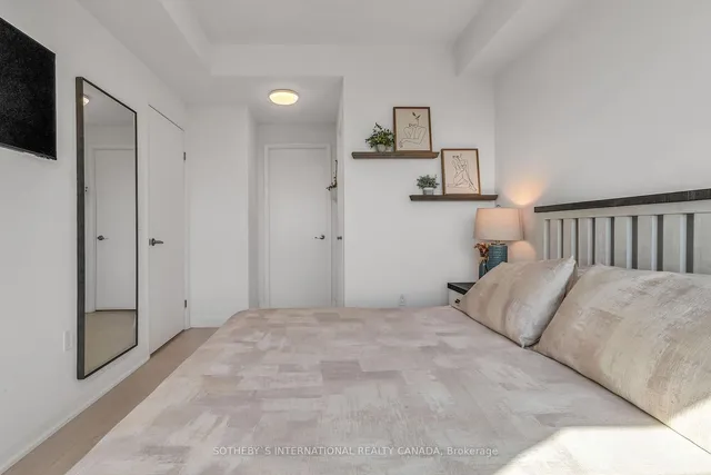 Additional image 19 of 26 Gibbs Rd Unit 1027