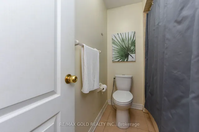 Additional image 30 of 23 Attview Cres