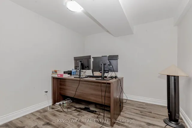 Additional image 33 of 1395 Tyneburn Cres