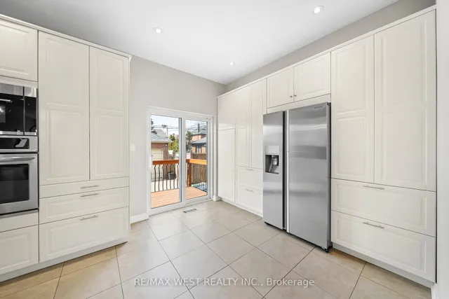 Additional image 9 of 714 Willard Ave