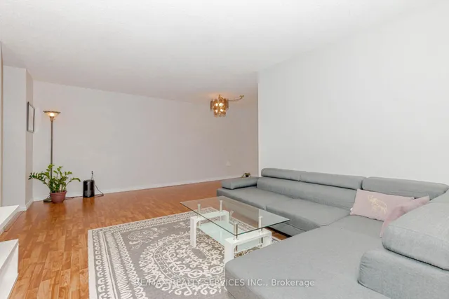 Additional image 12 of 18 Knightsbridge Rd Unit 304