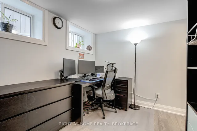 Additional image 33 of 625 Braemore Rd