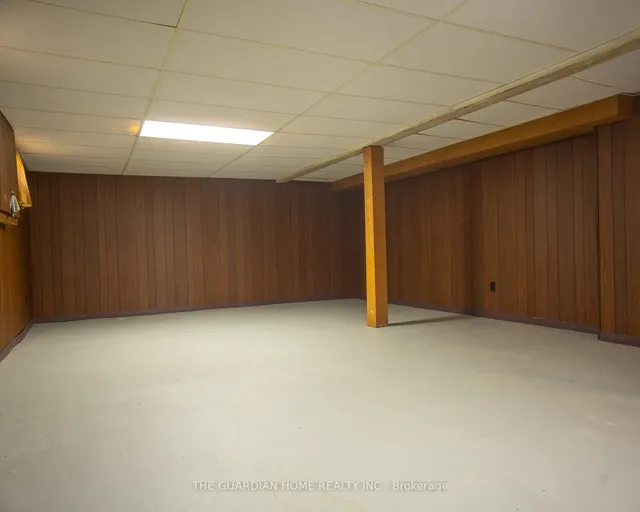 Additional image 13 of 22 Hoseyhill Cres