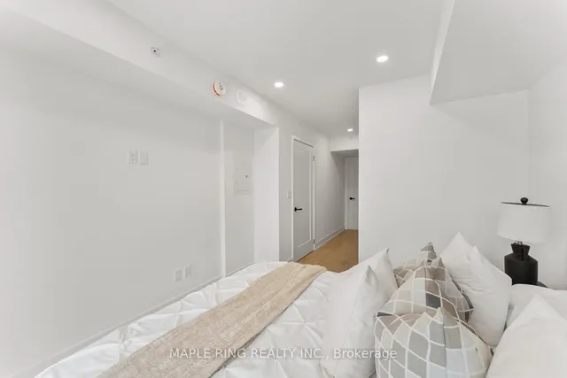 Additional image 24 of 2489 Taunton Rd Unit 110