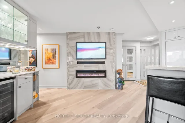 Additional image 14 of 77 Maitland Pl Unit 1608