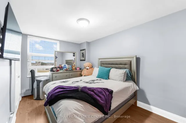 Additional image 25 of 455 Sentinel Rd Unit 404