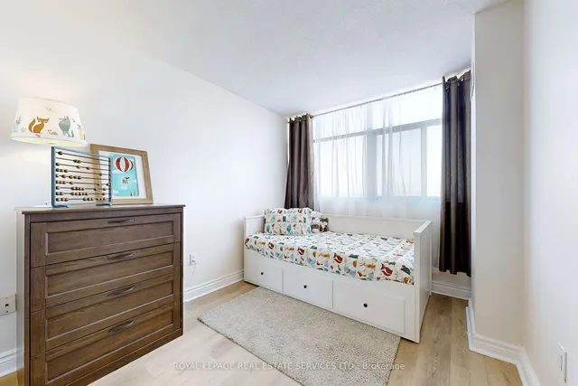 Additional image 17 of 100 Antibes Dr Unit 2208